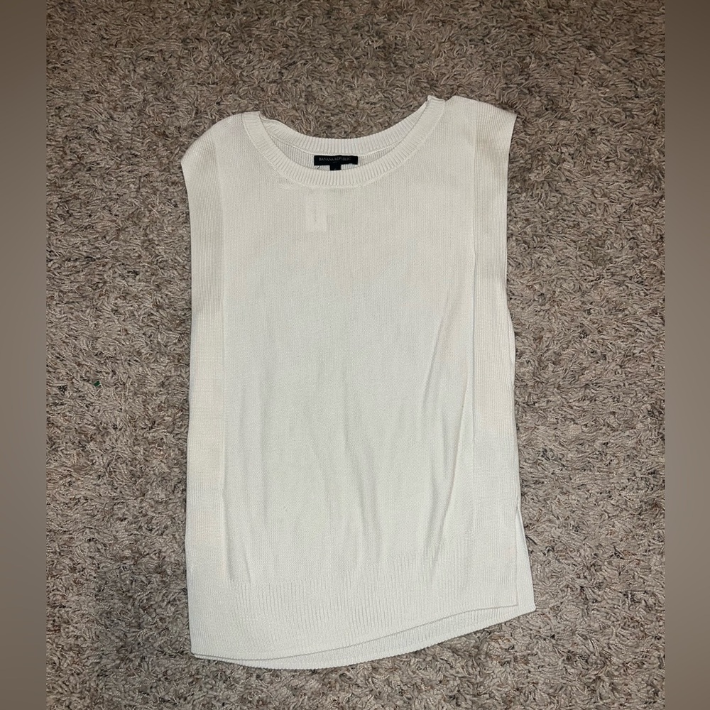 Ladies cream size small banana republic sweater top sleeveless